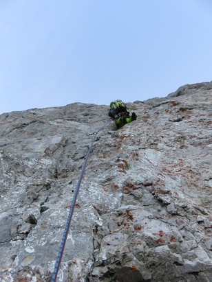 3. Seillänge steile Riss