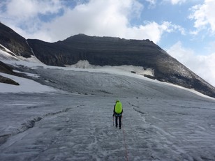 Am flachen Gletscher Richtung Hohe Dock