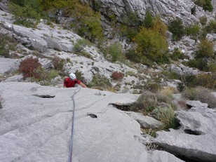 Die schöne Plattenstelle in der 1. Seillänge