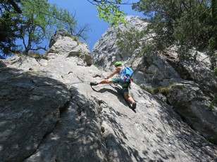 Querung in der dritten Seillänge Querung in der dritten Seillänge