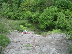 Schlüsselstelle in der ersten Seillänge Schlüsselstelle in der ersten Seillänge