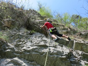 Steiler Beginn der dritten Seillänge Steiler Beginn der dritten Seillänge